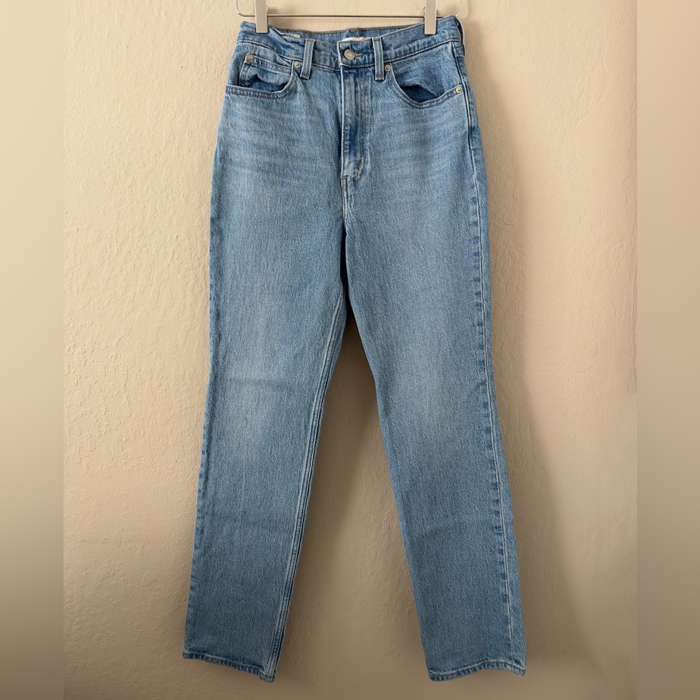 Levi's Premium 70’s High Rise Slim Straight Jeans